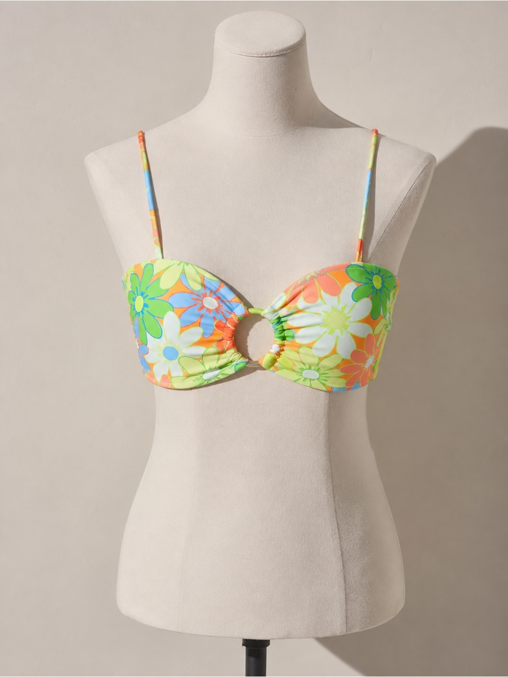 Wild fable retro daisy floral circle bandeau bikini vacation resortwear beach